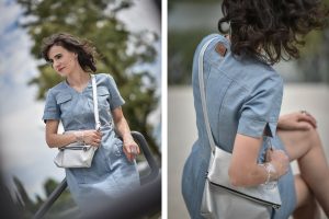Balla Gabi stylist farmer ruha ezüst táskával